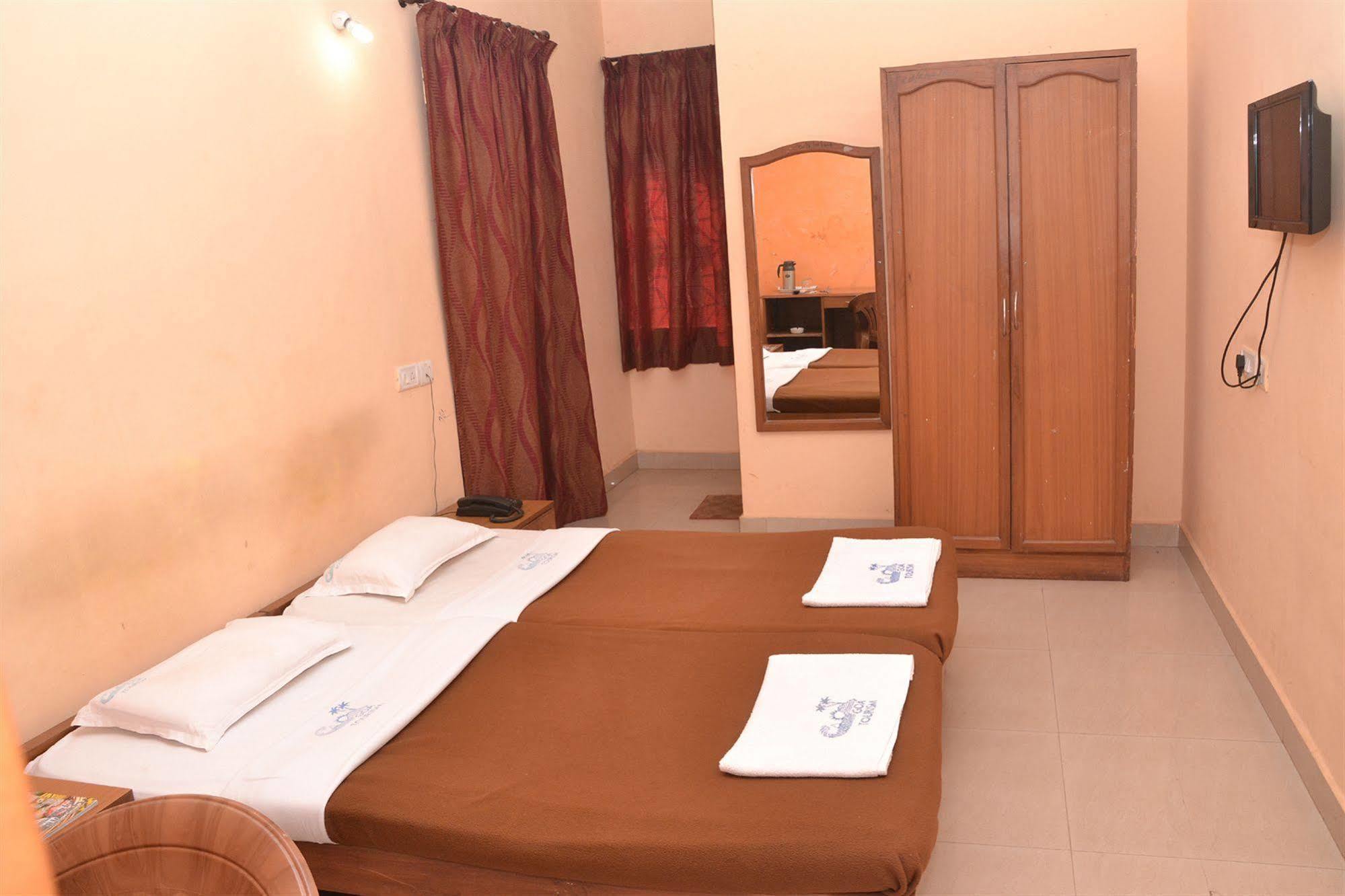 Отель Calangute Residency Annexe Бага Экстерьер фото